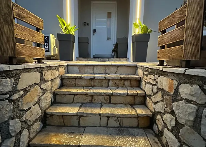 Angels Court 1 * Δουκάδες