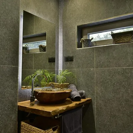 Angels Court 1 Vila *